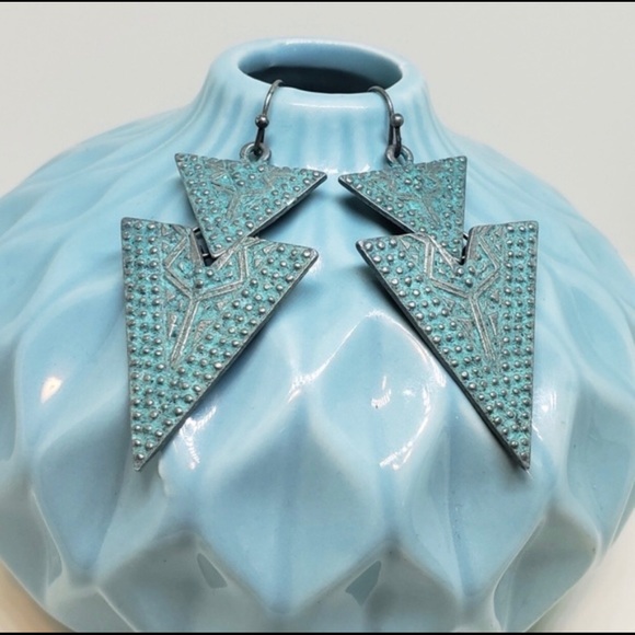 🎉 Boho Patina Triangle Dangle Teal & Silver Earri - Picture 2 of 6